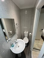 White Rose Hotel & Restaurant - Leeds
