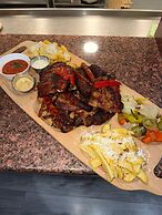 White Rose Hotel & Restaurant - Leeds