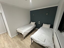 White Rose Hotel & Restaurant - Leeds