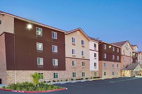 WoodSpring Suites Bakersfield East