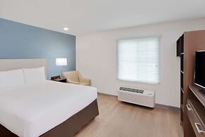 WoodSpring Suites Bakersfield East