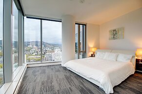 Pelicanstay in Downtown Portland