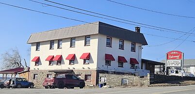 Lakewood Lodge