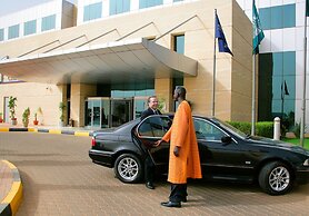 Kin Plaza Arjaan By Rotana