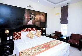 Hạ Long Starlight Hotel