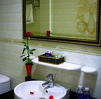 Hạ Long Starlight Hotel