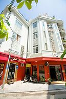 Hạ Long Starlight Hotel