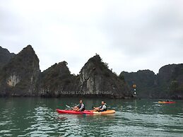 Alex Ha Long Hotel