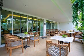 Costa Village Bangsaray