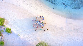 Beach Star Maldives