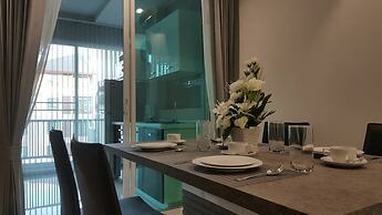 The Sriracha Residence