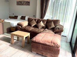 Belong Jin The Dam Hotel & Resort