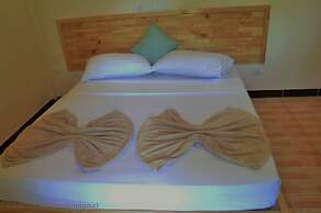 Local Island Inn