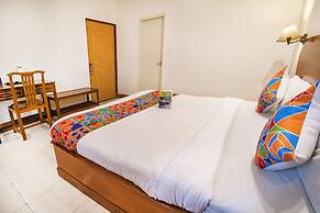 FabHotel Metro Manor Central Station