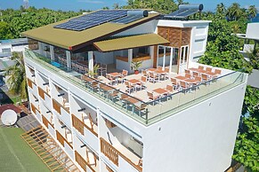 Luau Beach Inn