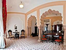 Neemrana's Tijara Fort Palace