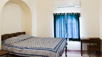 Neemrana's Tijara Fort Palace