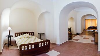 Neemrana's Tijara Fort Palace