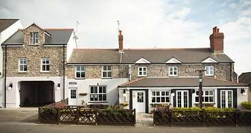 The Coach House Hotel