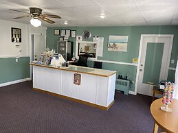 Holiday Vacation Condominium