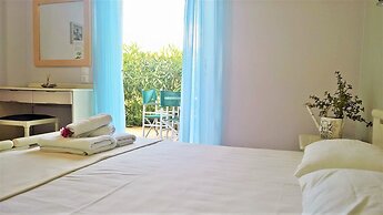 Aloni Studios & Apartments