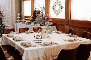 Ramada by Wyndham Nazareth