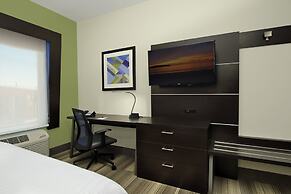 Holiday Inn Express & Suites Brookshire - Katy Freeway by IHG