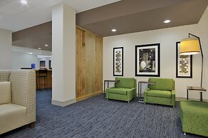 Holiday Inn Express & Suites Brookshire - Katy Freeway by IHG
