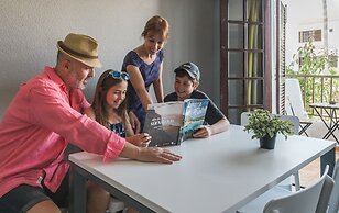 Aparthotel Nelva Resort