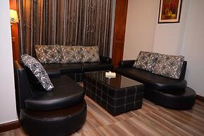 Hilton Suites
