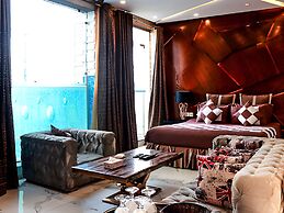 Hilton Suites