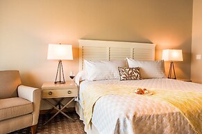 The Lodge at Columbia Point