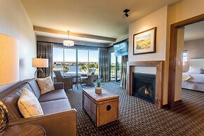 The Lodge at Columbia Point