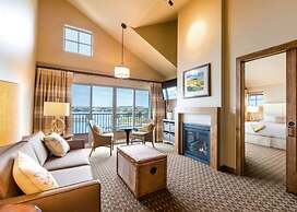 The Lodge at Columbia Point
