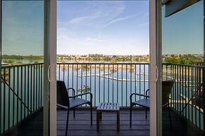 The Lodge at Columbia Point