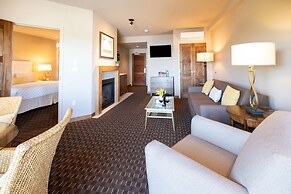 The Lodge at Columbia Point