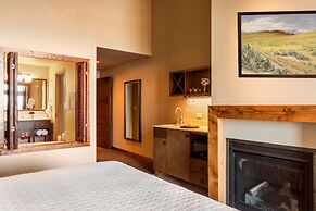 The Lodge at Columbia Point