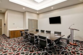 Hampton Inn & Suites by Hilton Grande Prairie