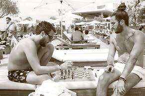 Whitelace Hotel Resort & Spa