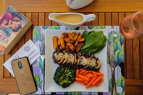 Whitelace Hotel Resort & Spa