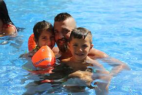 Whitelace Hotel Resort & Spa