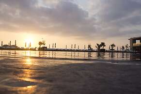 Whitelace Hotel Resort & Spa