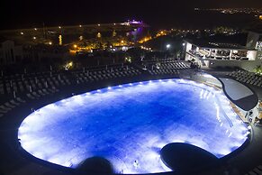 Whitelace Hotel Resort & Spa