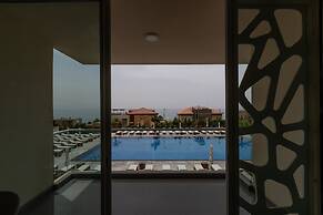 Whitelace Hotel Resort & Spa