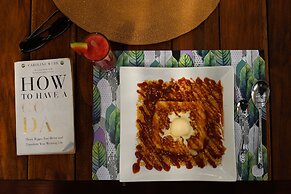 Whitelace Hotel Resort & Spa