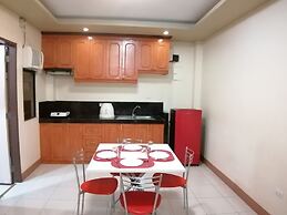 Manora Apartments and Guest House