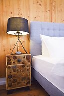Donau Lodge Boardinghouse