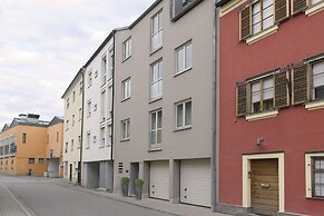 Donau Lodge Boardinghouse