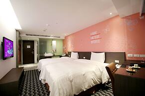 Chiayi Look Hotel