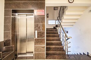 FabHotel Oakwoods Serai